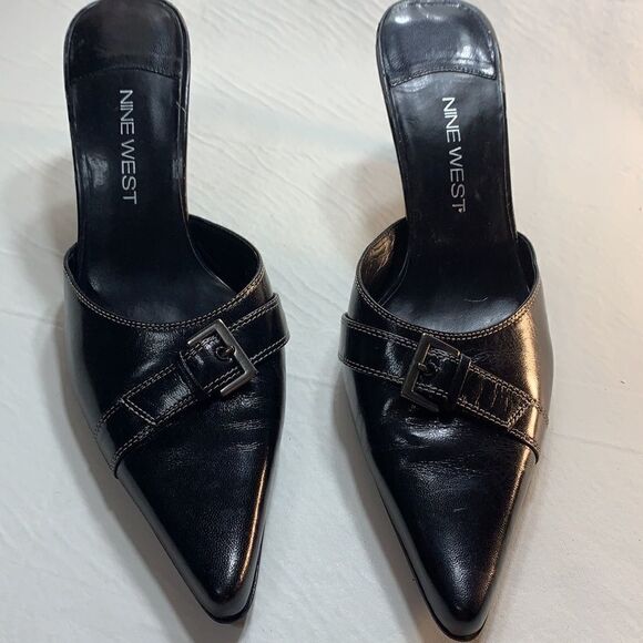 Nine West Black 3 Inch Heel Leather Upper Sexy Slimming Pointed Toe Woman 8 Med - Picture 9 of 11